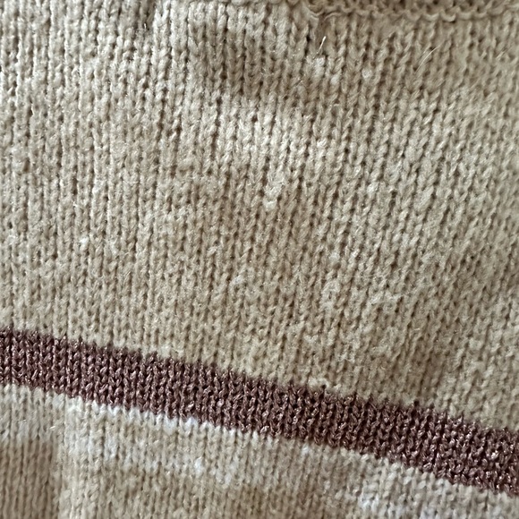 Love Ellie sweater - Picture 4 of 4